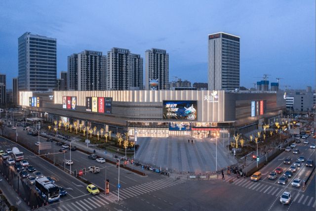 了！奉贤核心大住区迎来“高光时刻”AG真人游戏地址龙湖奉贤御湖境来
