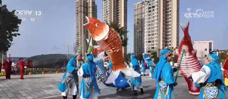 多彩非遗活动“解锁”热闹中国年 各地年货市场开启“热购模式”(图12)